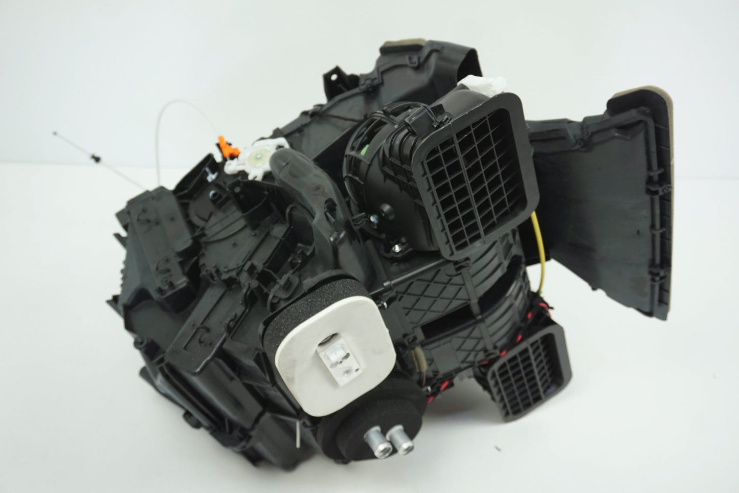 Pièce d'origine Radiateur de chauffage échangeur thermique pour Renault Trafic III Opel Vivaro Fiat Talento NV300 272706486R GM 93460846