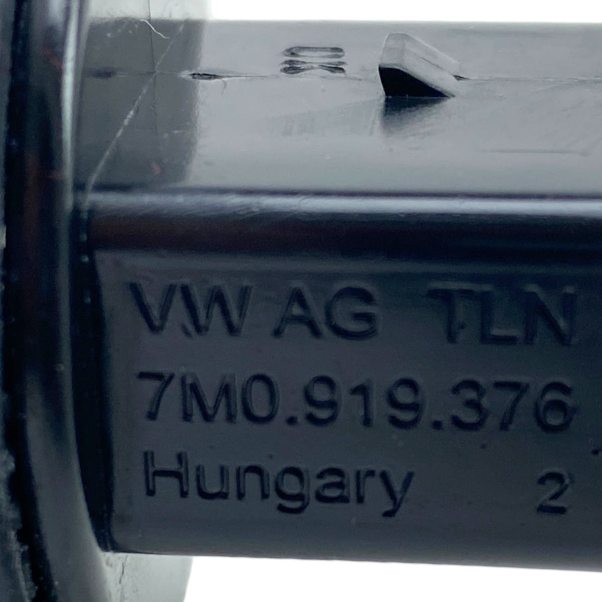 Pièce d'origine Capteur de niveau de lave-glace pour VW Audi 7M0.919.376