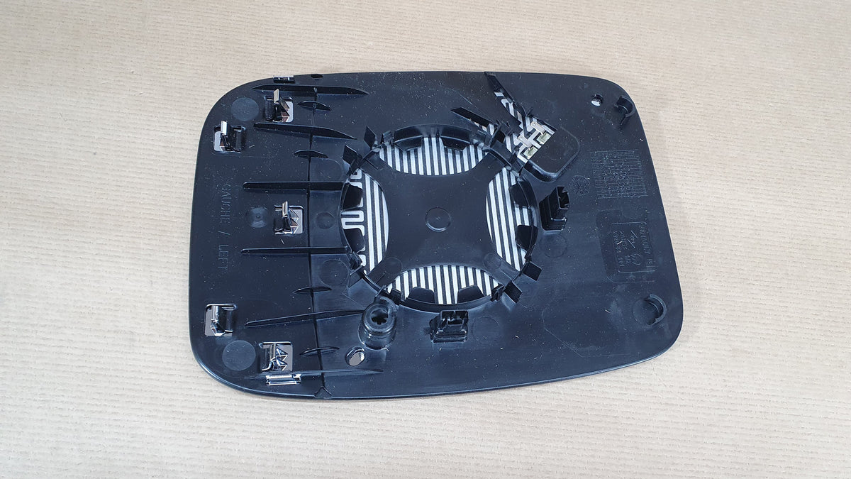 Glace de rétroviseur pour Renault Trafic III 14-22 — 963666705R — vue 2