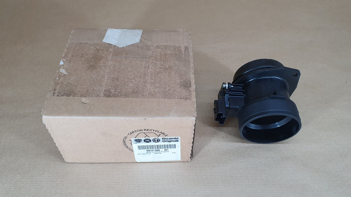 Débitmètre d’air pour Citroën C5(X7) / P 308 2.0HDi — 9681917980 — vue 1