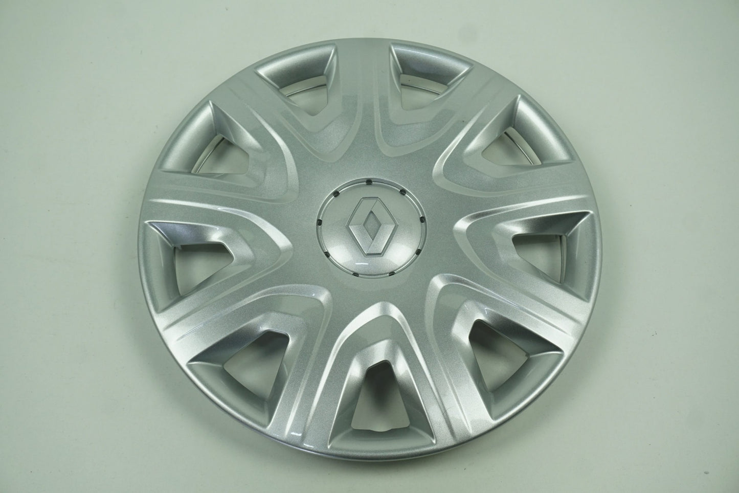 Pièce d'origine Enjoliveur 15 pouces pour Renault Kangoo II 8201054995