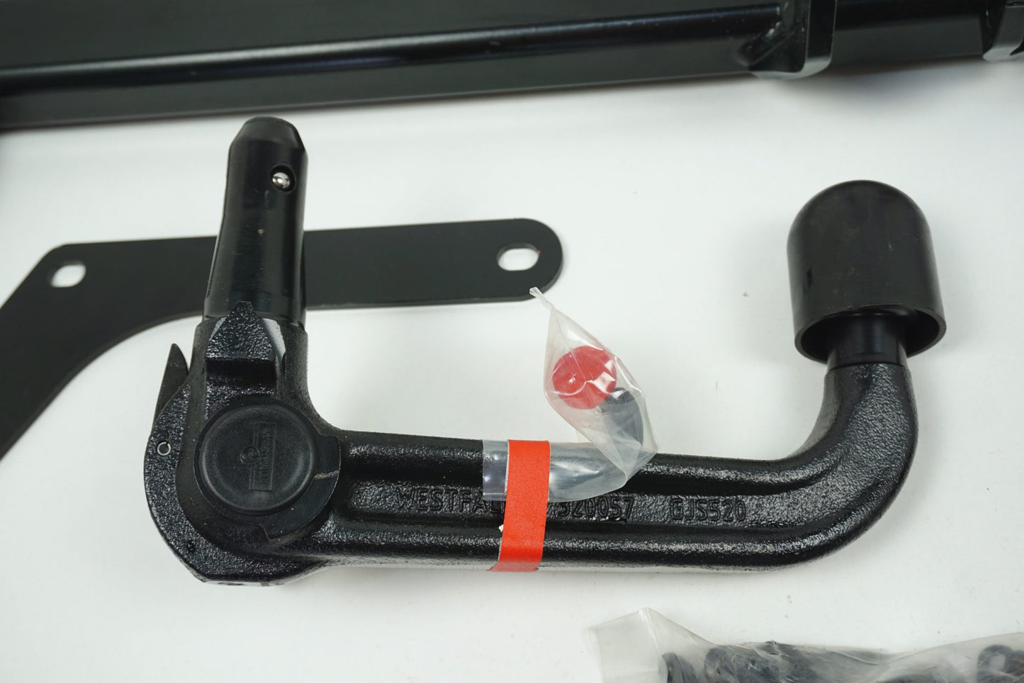 Pièce d'origine Attelage pour Dacia Duster 8201645698