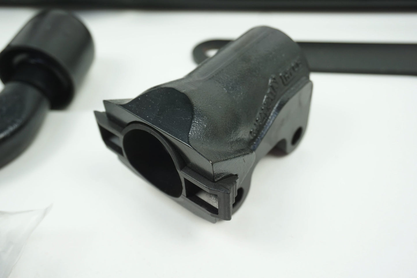Pièce d'origine Attelage pour Dacia Duster 8201645698