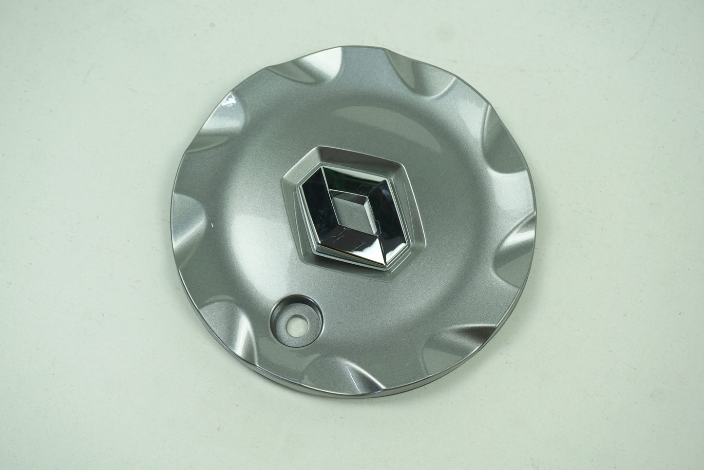 Pièce d'origine Cache moyeu enjoliveur pour Renault 8200938365