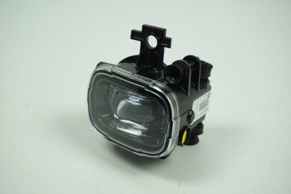 Pièce d'origine Feu antibrouillard LED droit pour Renault Nissan 261504122R