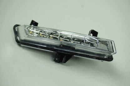Pièce d'origine Feu de jour DRL LED droit pour Renault Clio IV phase 2 266007864R