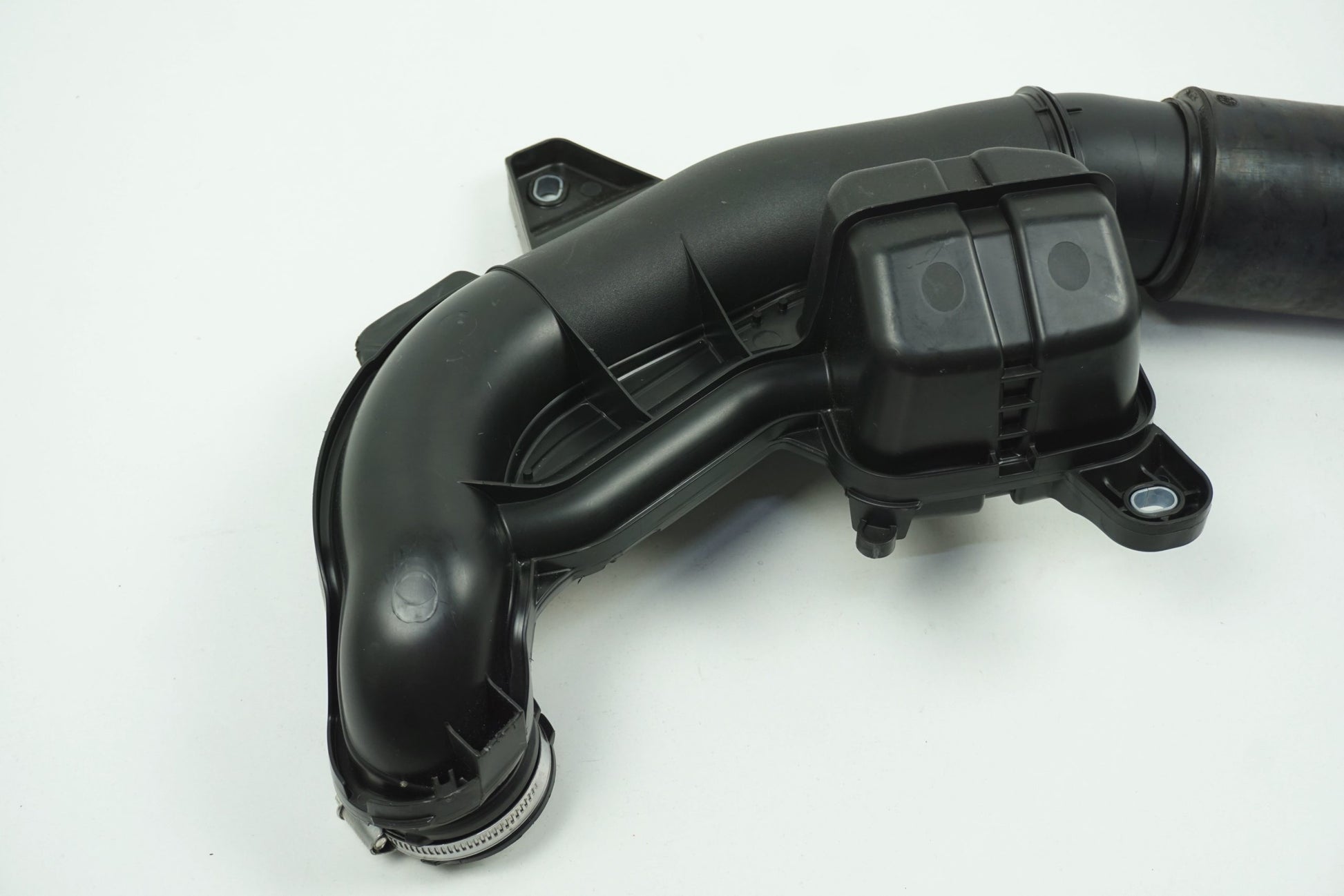Pièce d'origine Conduit d'admission d'air pour Renault Trafic III 165756662R.