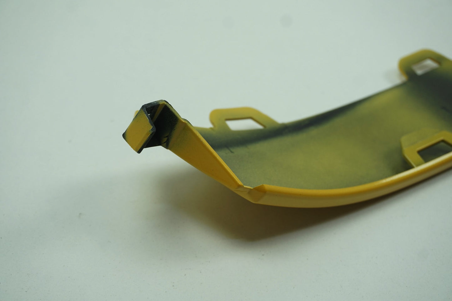 Pièce d'origine Baguette de pare-chocs avant pour Renault Clio IV RS Trophy 620843081R