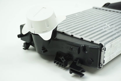 Pièce d'origine Intercooler échangeur d'air pour Nissan Qashqai J11 144614EJ0A
