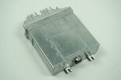 Pièce d'origine Calculateur moteur ECU pour Renault 8200059883