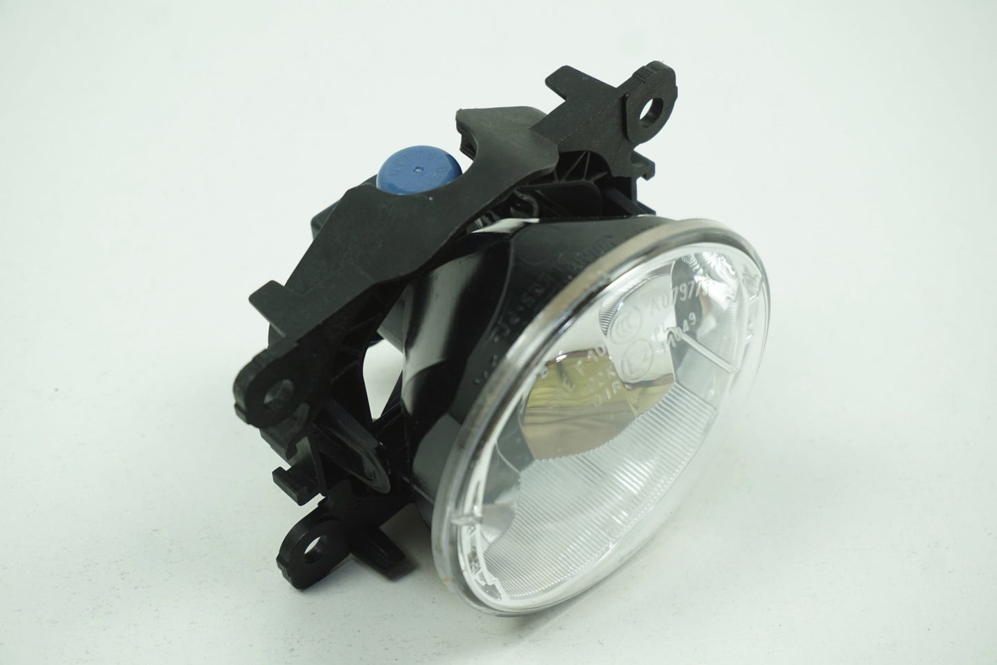 Pièce d'origine Feu antibrouillard droit pour Renault Dacia 261500097R