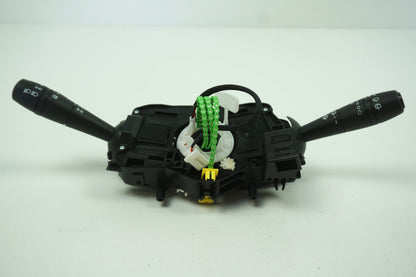 Pièce d'origine Commodo de colonne de direction avec ressort tournant airbag pour Renault Clio IV phase 2 255671465R