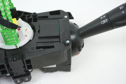 Pièce d'origine Commodo de colonne de direction avec ressort tournant airbag pour Renault Clio IV phase 2 255671465R