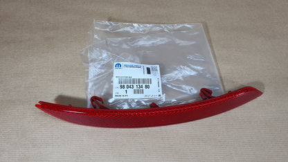 Catadioptre de pare-chocs pour Peugeot 308 II — 9804313480 — vue 1
