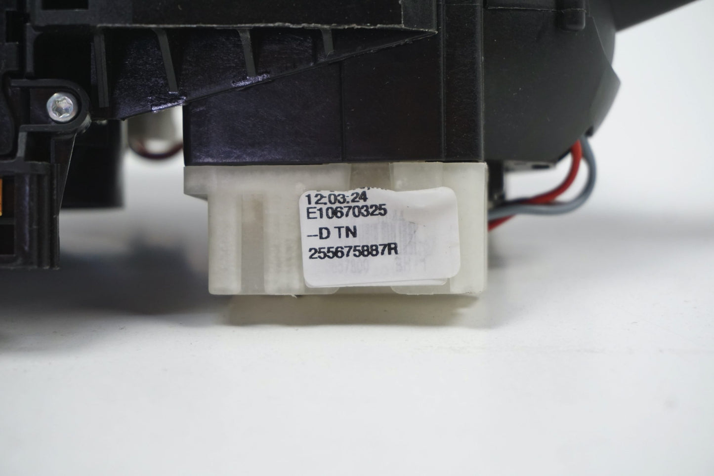 Pièce d'origine Commodo de colonne de direction avec ressort tournant pour Renault Clio IV Captur I Twingo III 255675887R