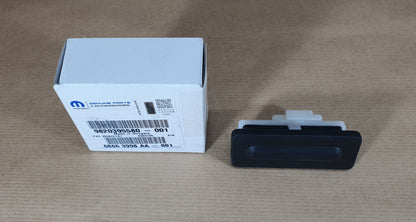 Bouton d’ouverture de coffre pour Peugeot 208 / 2008 / 308 / 3008 — 9820395580 — vue 1