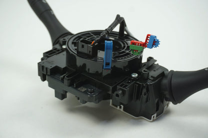 Pièce d'origine Commodo de colonne de direction avec ressort tournant airbag pour Renault Talisman Megane IV 255678134R