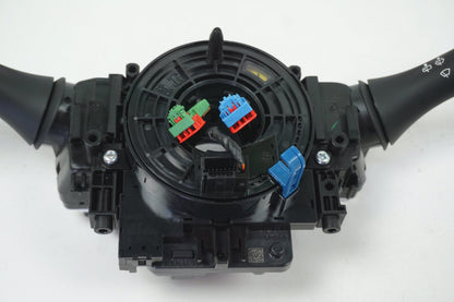Pièce d'origine Commodo de colonne de direction avec ressort tournant airbag pour Renault Kadjar Koleos II 255673584R