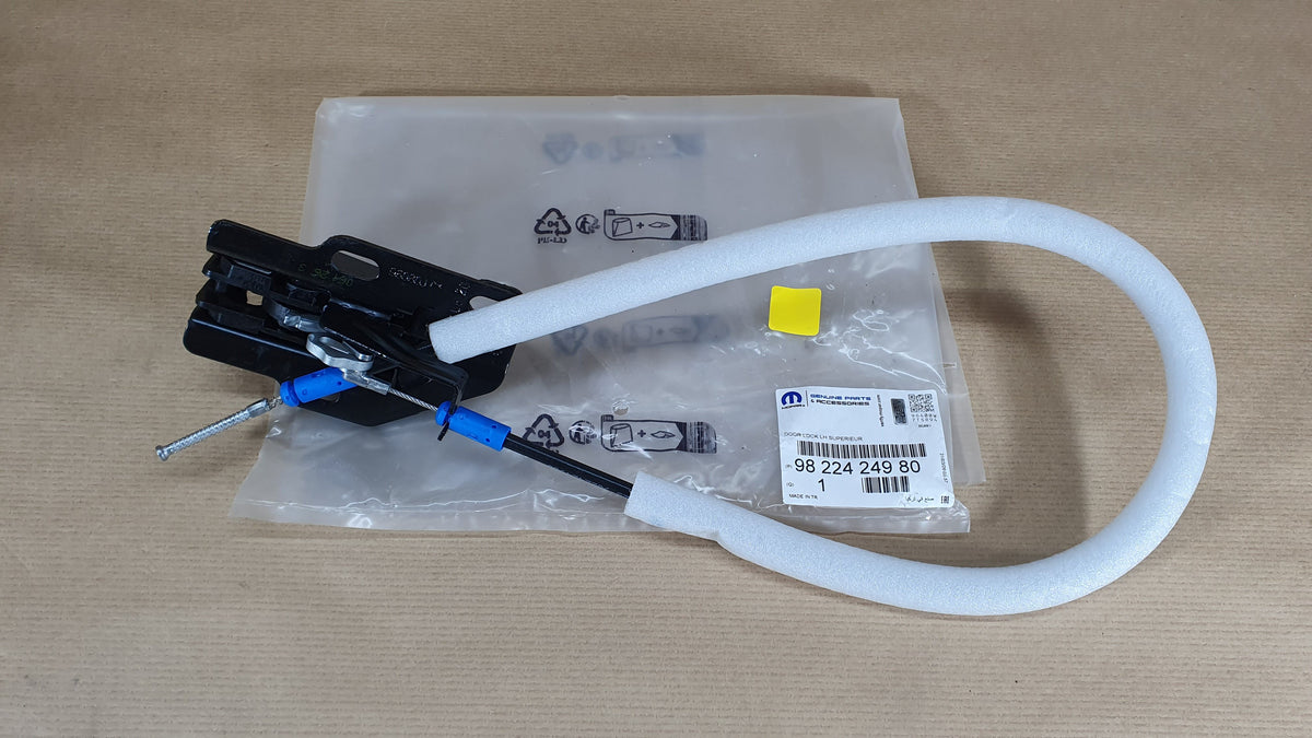 Serrure de porte arrière, côté gauche pour Citroën Jumpy IV — 9822424980 — vue 1
