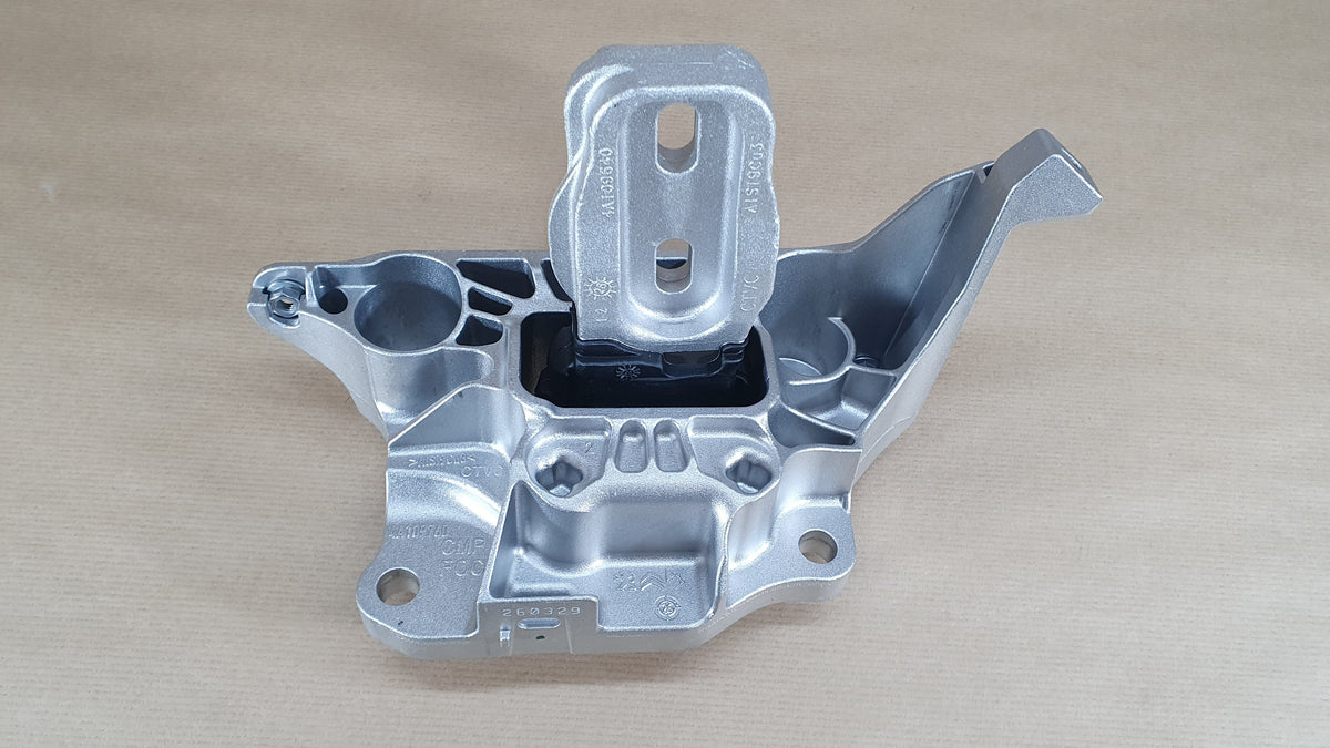 Support de boîte de vitesses pour Citroën C4 III 1.2THP — 9824312980 — vue 2