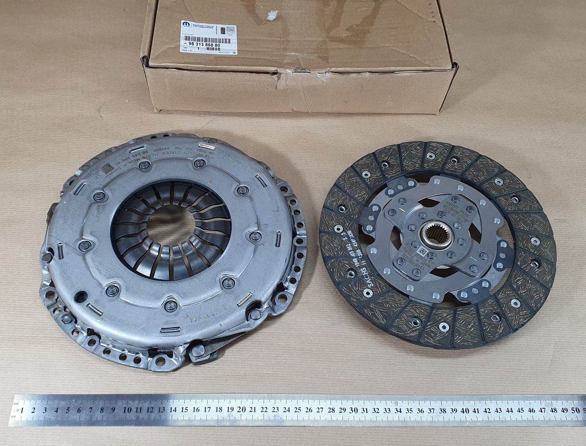 Kit d’embrayage pour Peugeot 3008 1.2THP — 9831386880 — vue 1