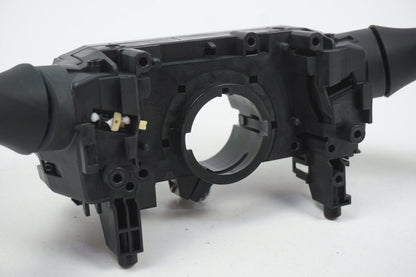 Pièce d'origine Commodo de colonne de direction pour Renault Clio V Captur II 255671366R