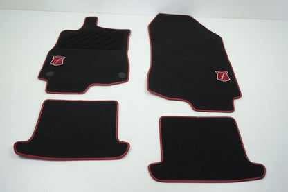 Pièce d'origine Jeu de tapis de sol Floride pour Renault Megane III Cabrio 8201194175