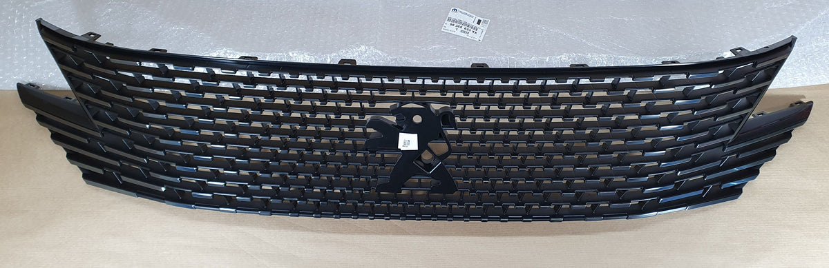Calandre pour Peugeot 3008 II / 5008 II — 98368623XX — vue 1