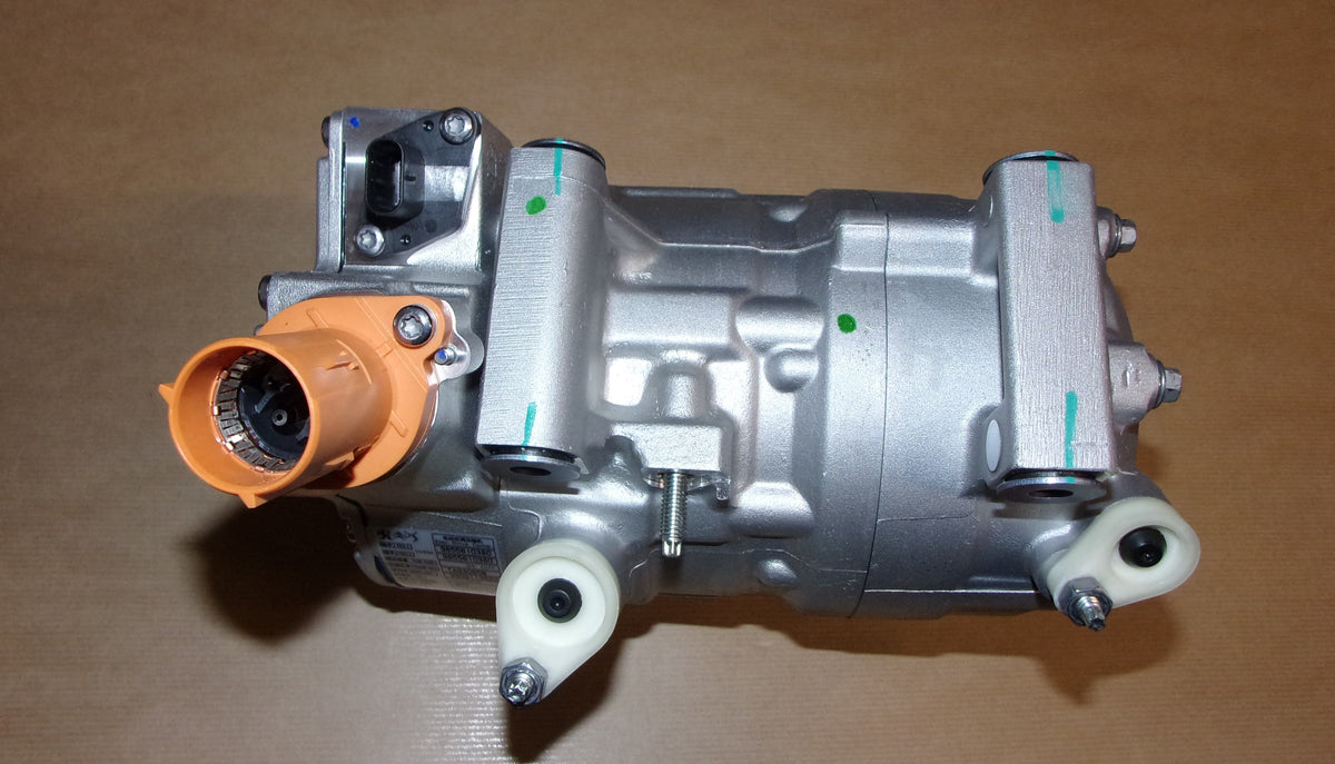 9855610380_2.JPG