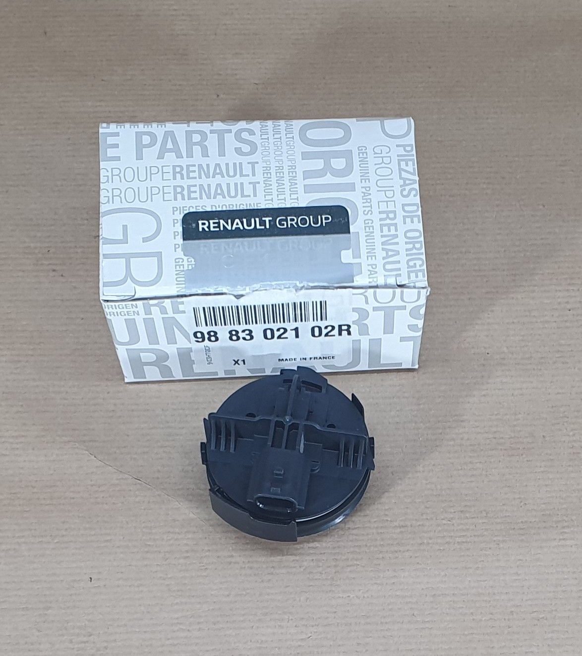 Capteur de choc d’origine pour Renault Mégane V E-Tech — 988302102R — vue 2