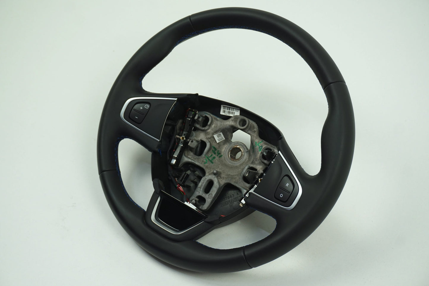 Pièce d'origine Volant pour Renault Captur I 484007131R