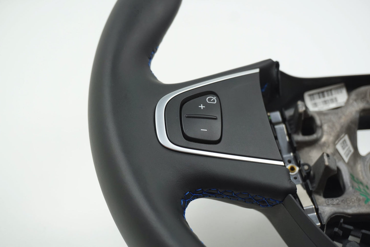 Pièce d'origine Volant pour Renault Captur I 484007131R