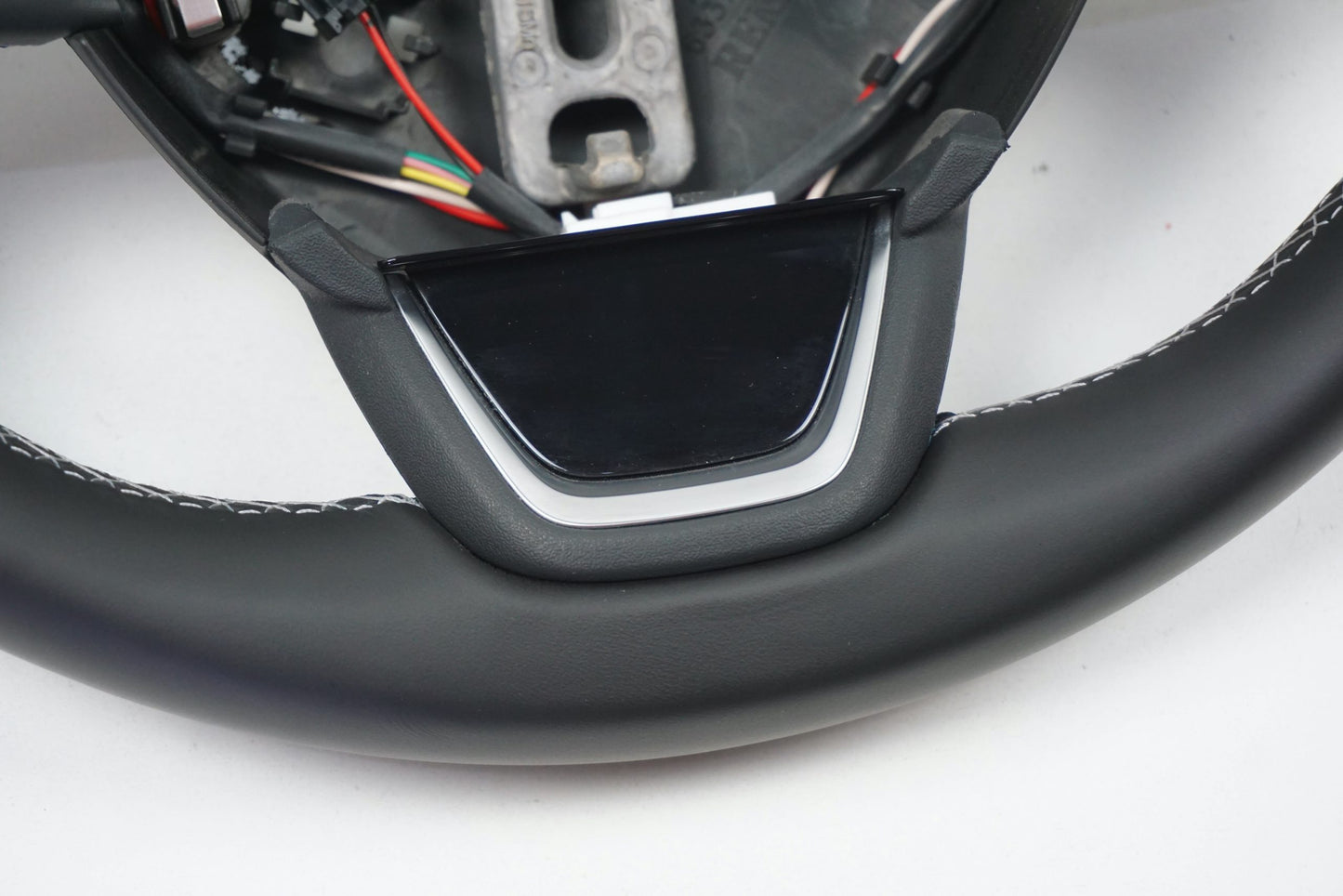 Pièce d'origine Volant cuir pour Renault Clio IV 484002918R