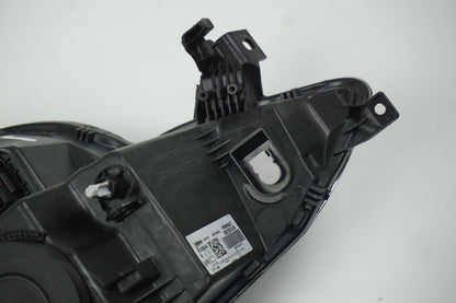 Pièce d'origine Phare droit pour Renault Megane IV 260100141R
