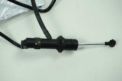 Pièce d'origine Kit d'embrayage avec butée Luk pour Renault 7701468252