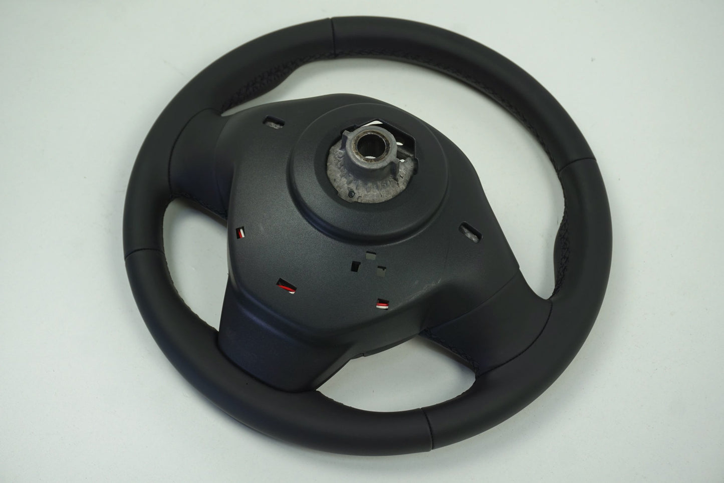 Pièce d'origine Volant cuir pour Renault Clio IV Captur 484000110R