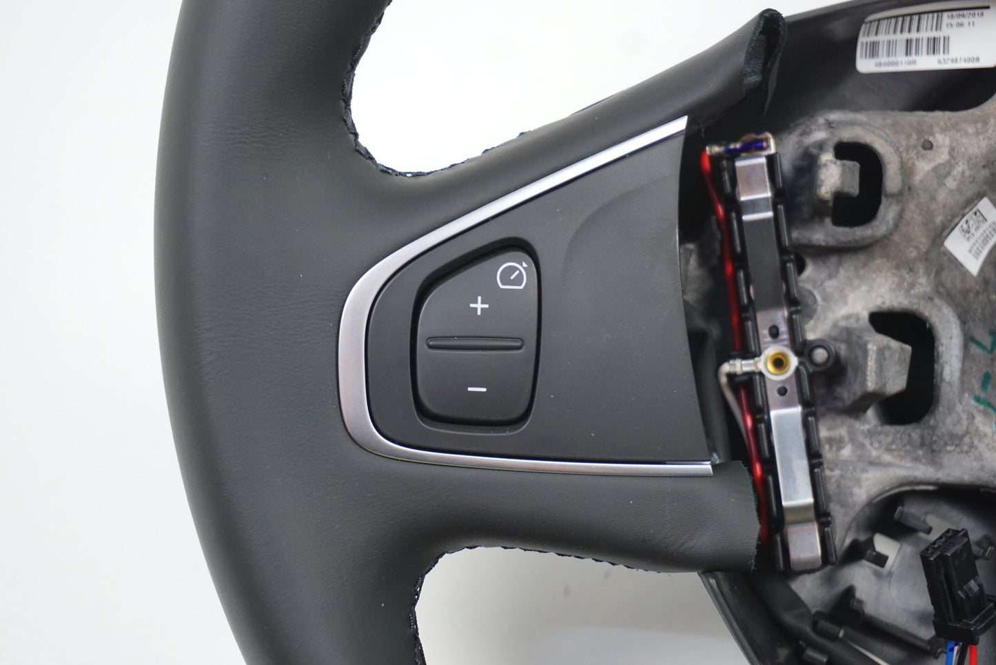 Pièce d'origine Volant cuir pour Renault Clio IV Captur 484000110R