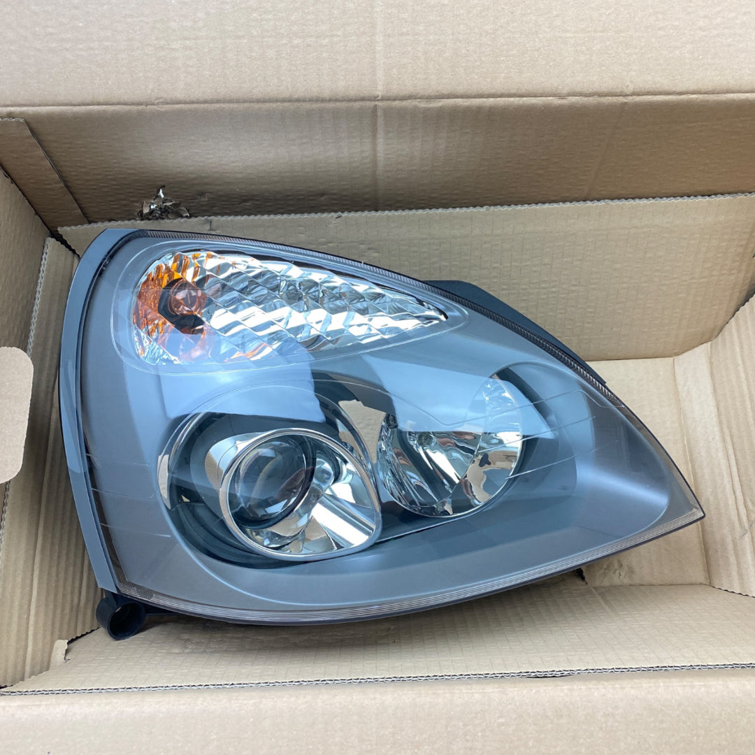 Pièce d'origine Phare avant droit xénon pour Renault Clio II 7701057660