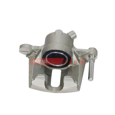 FT11652_18.jpg