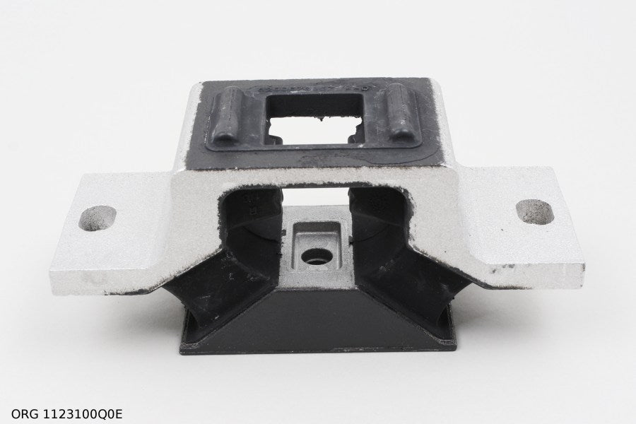 * Pièce d’origine support gauche pour Renault Master 2.3DCI, 1123100Q0E