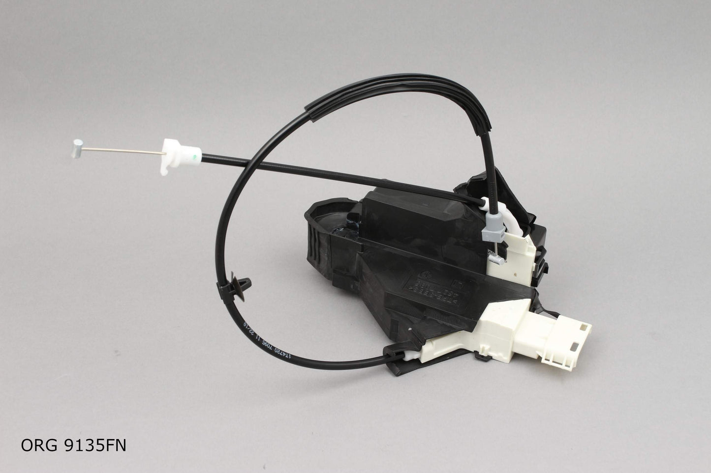 *Pièce d’origine serrure de porte pour Peugeot 407 avant, gauche, 9135FN, 9135.FN.