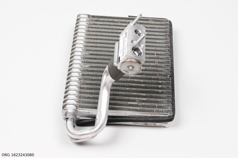 Évaporateur de climatisation d’origine PSA Peugeot 308, Citroën C4, Peugeot Partner à partir de 2008 1623243080 - vue 2