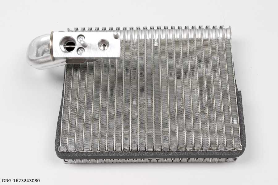 Évaporateur de climatisation d’origine PSA Peugeot 308, Citroën C4, Peugeot Partner à partir de 2008 1623243080 - vue 1