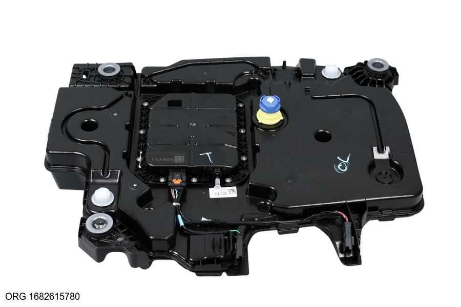 Réservoir d'AdBlue d’origine PSA Peugeot 508, Citroën C5 1682615780 - vue 3