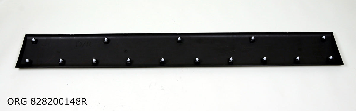 Moulure longue de porte coulissante droite d’origine Renault Renault Master III à partir de 2010 828200148R - vue 2