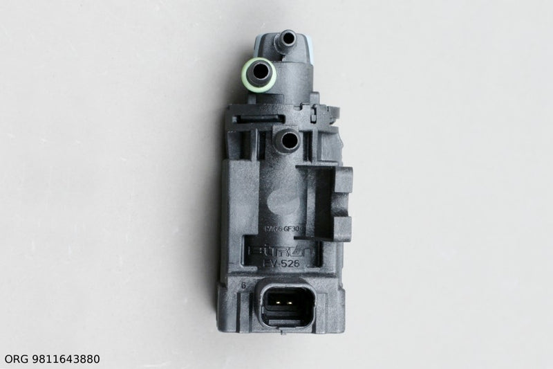 Électrovanne de turbocompresseur d’origine PSA – OEM 9811643880 – vue 4