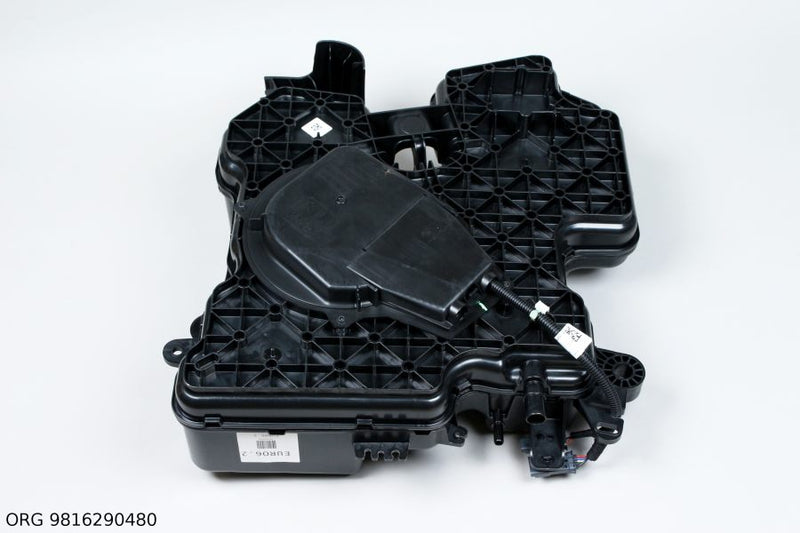 Réservoir d’AdBlue d’origine PSA Citroën/Peugeot EXPERT 16- 6.2 – OEM 9816290480 – vue 5