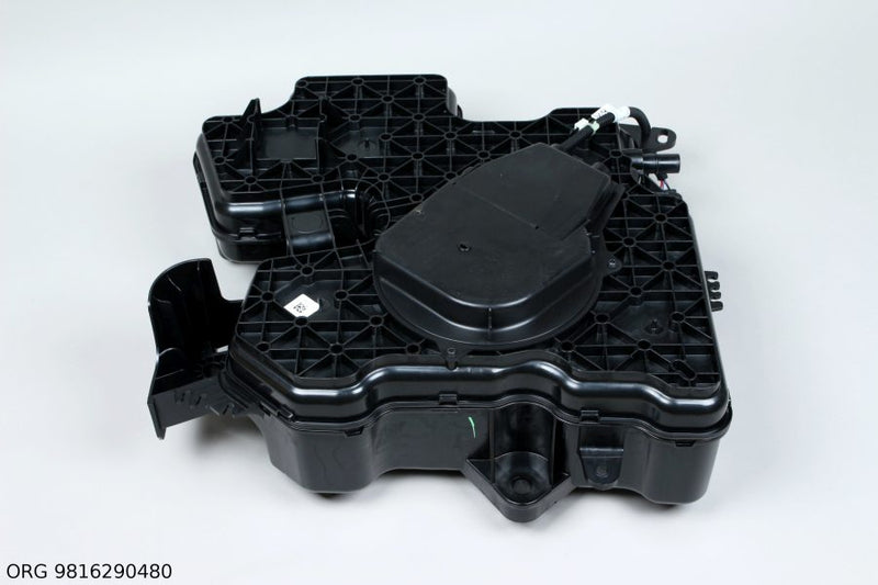 Réservoir d’AdBlue d’origine PSA Citroën/Peugeot EXPERT 16- 6.2 – OEM 9816290480 – vue 6