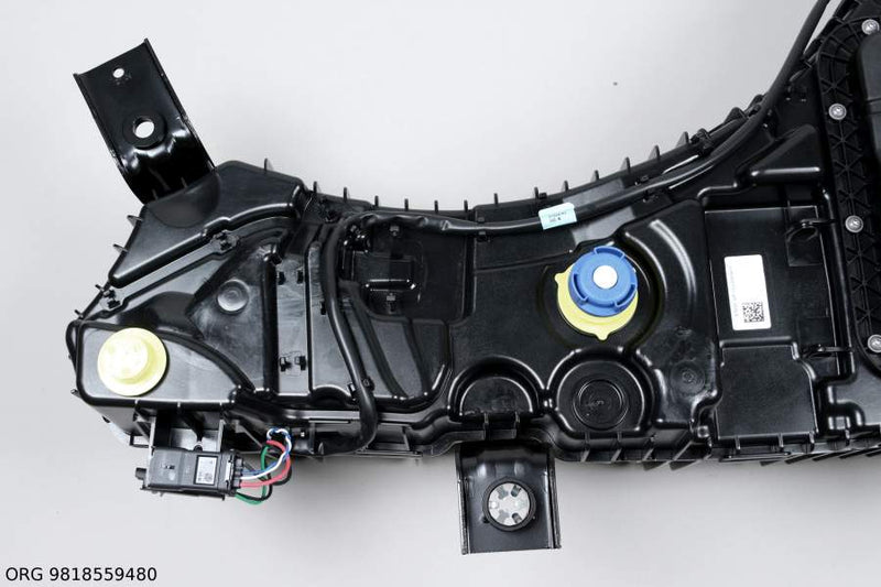 Réservoir d’AdBlue d’origine PSA Citroën C4 PIC 13- WB (+KZ) – OEM 9818559480 – vue 2