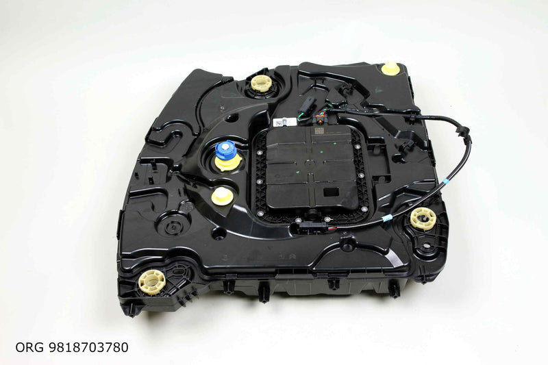 Réservoir d’AdBlue d’origine PSA Citroën/Peugeot C3 09-/301 – OEM 9818703780 – vue 4